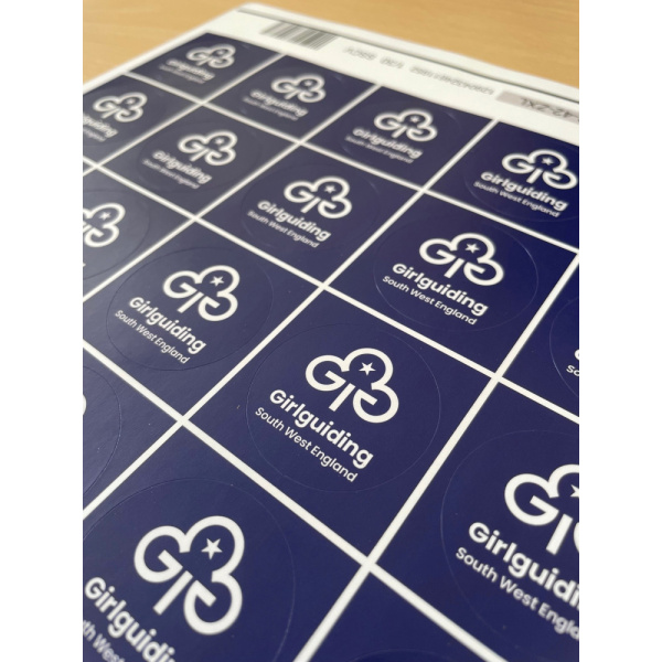 girlguiding_swe_logo